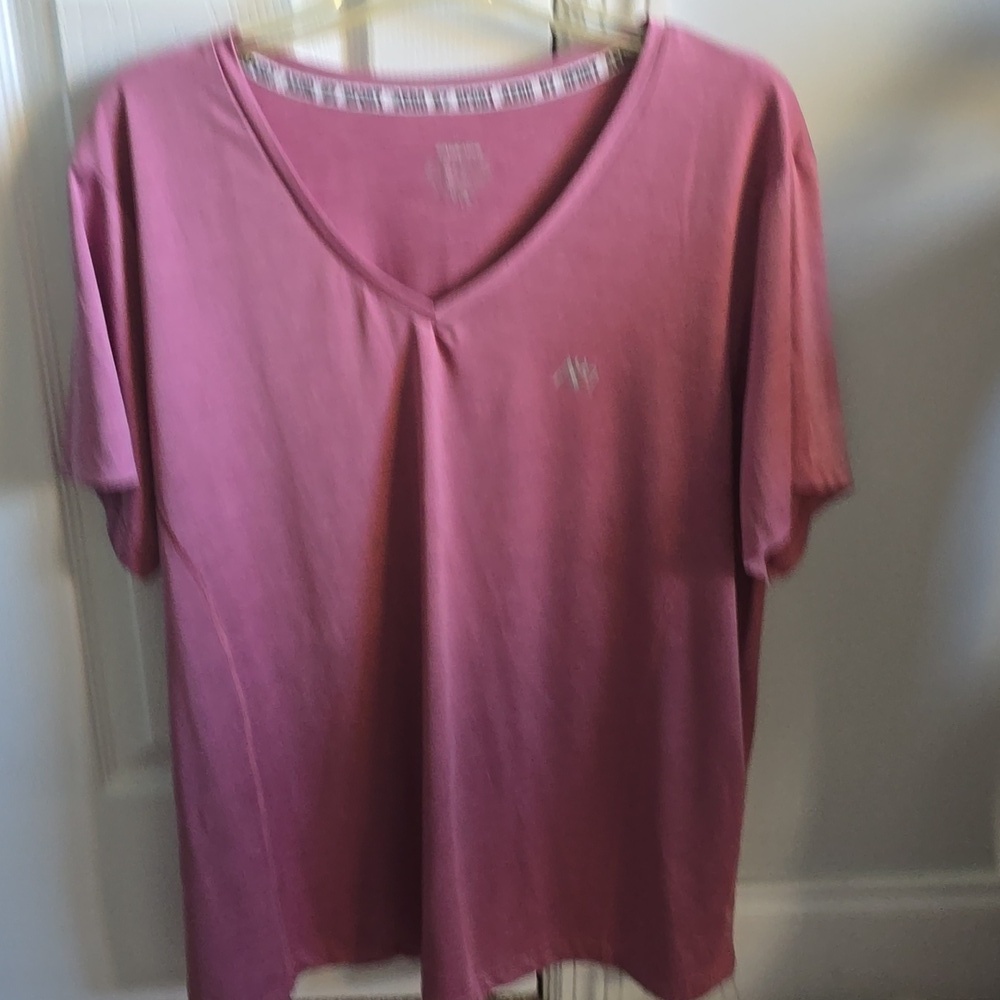 EUC Aeropostale Sport dri-fit top